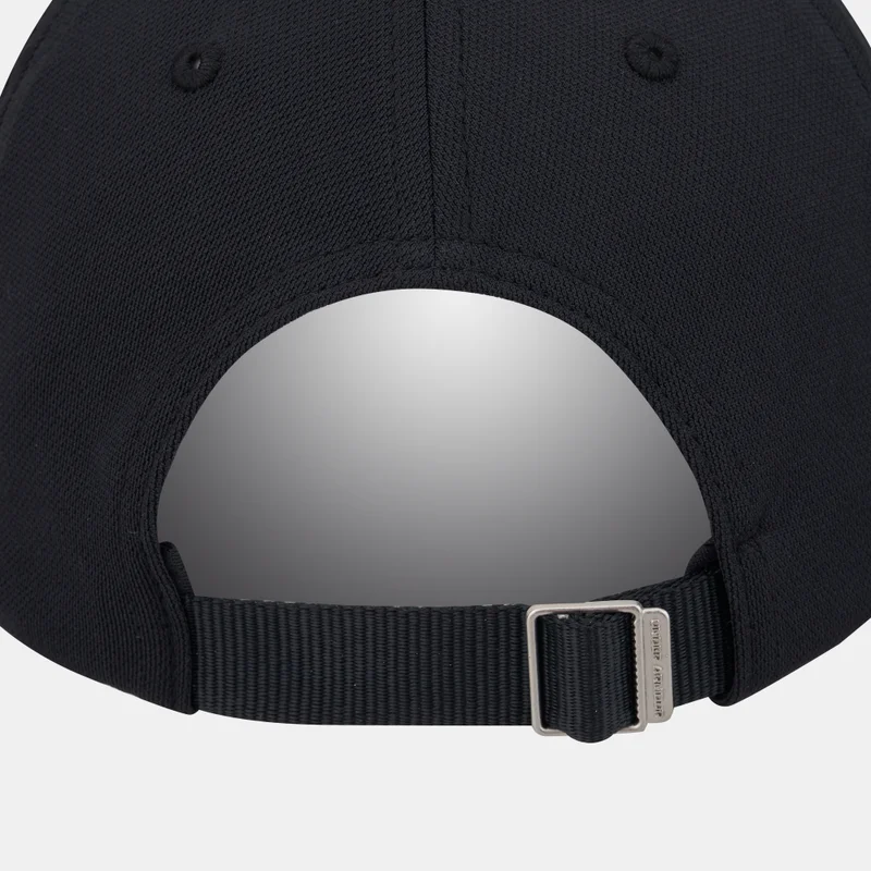 اندر ارمر قبعة بليتزنج للنساء